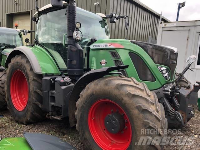 Fendt 716 Profi Plus トラクター