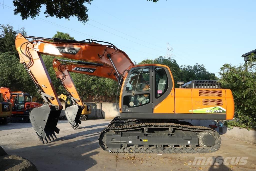 Develon DX 205 中型油圧ショベル 7ｔ-12ｔ（ユンボ・パワーショベル・バックホー）