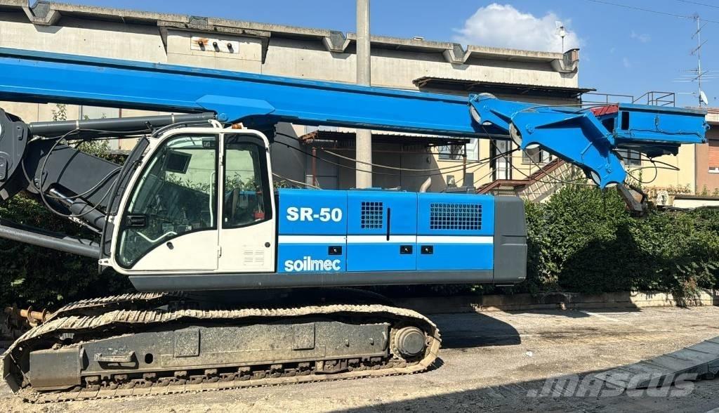 Soilmec SR 50 杭打ち機