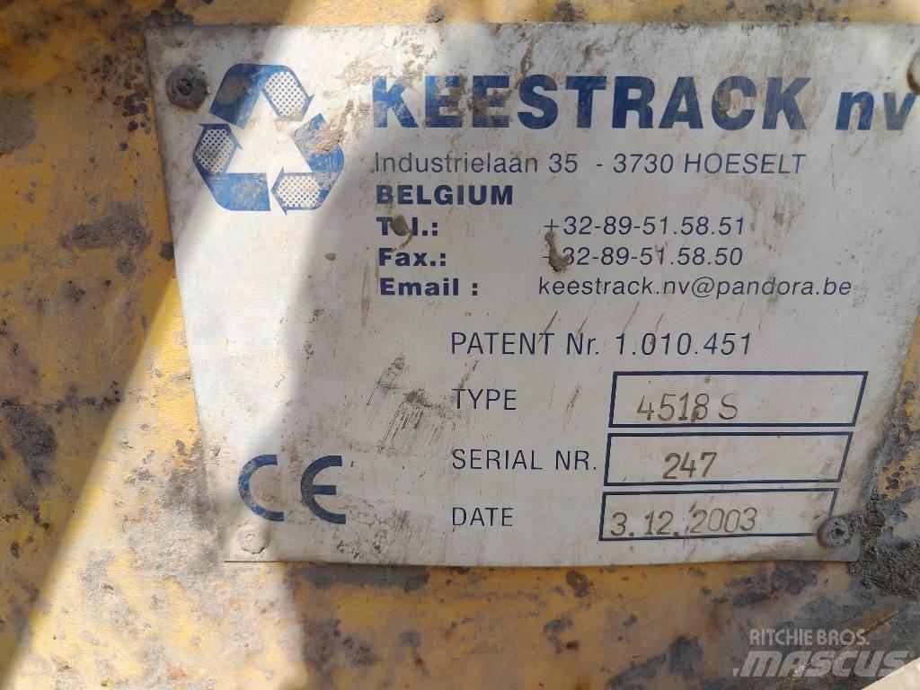Keestrack 4518 自走式スクリーン
