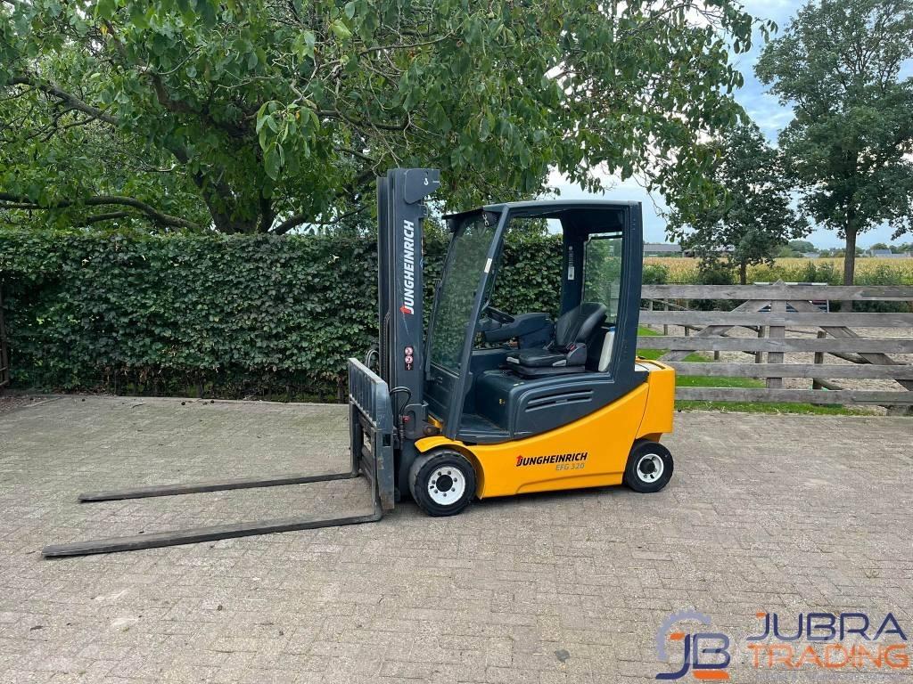 Jungheinrich EFG 320 バッテリーフォークリフト