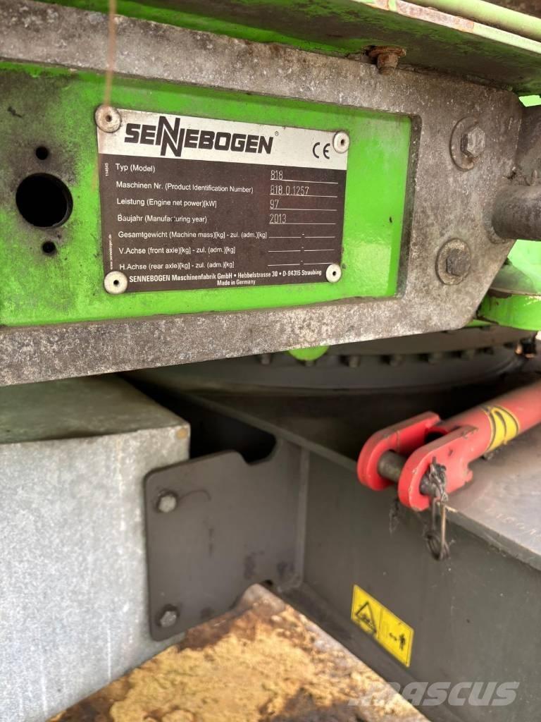 Sennebogen 818 廃棄物／工業産廃処理機