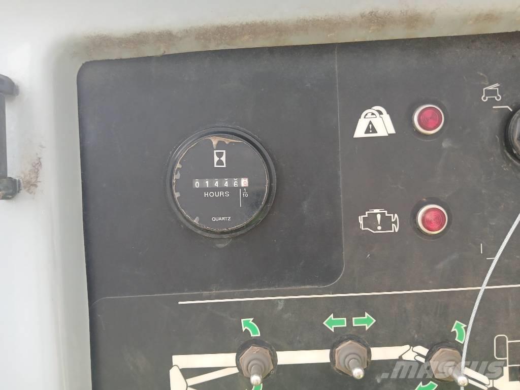 Genie Z 62/40 ブームリフト　屈伸型