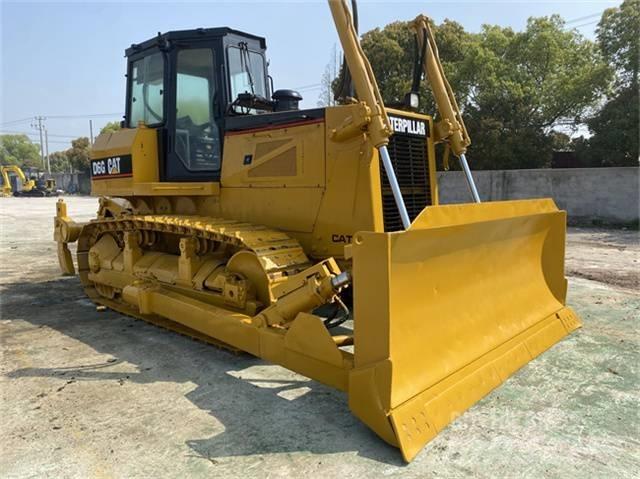 CAT D 6 G ブルドーザー