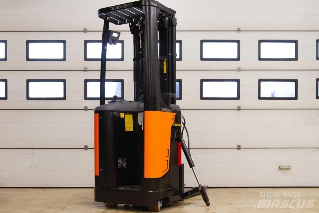 Rocla SST 16 AC 自走式スタッカー
