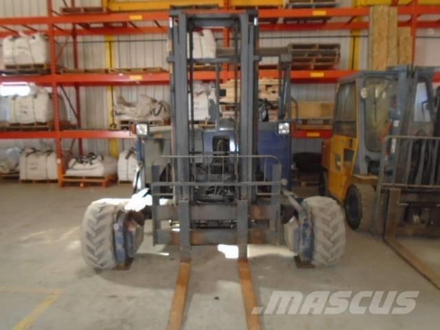 Moffett M45 ラフターテレントラック