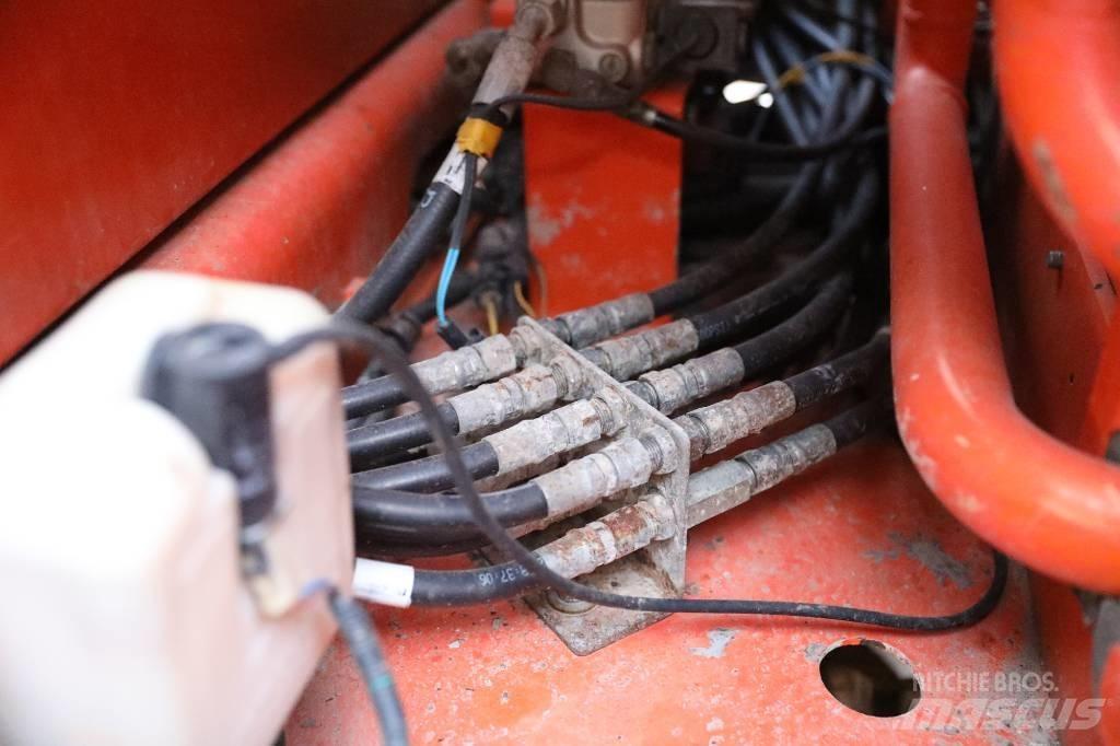 Doosan DX 150LC-9 ミニ油圧ショベル 7t以下（ミニユンボ・ミニディガー）