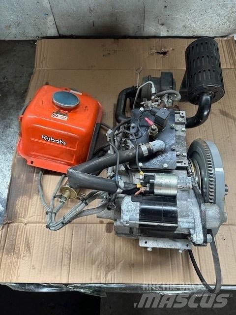 Kubota EA-300-E2 エンジン
