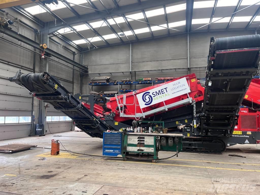 Terex Finlay 883+ E 自走式スクリーン