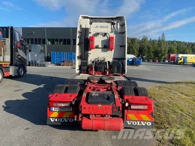 Volvo FH116 650 中古トラクターヘッド | トレーラーヘッド