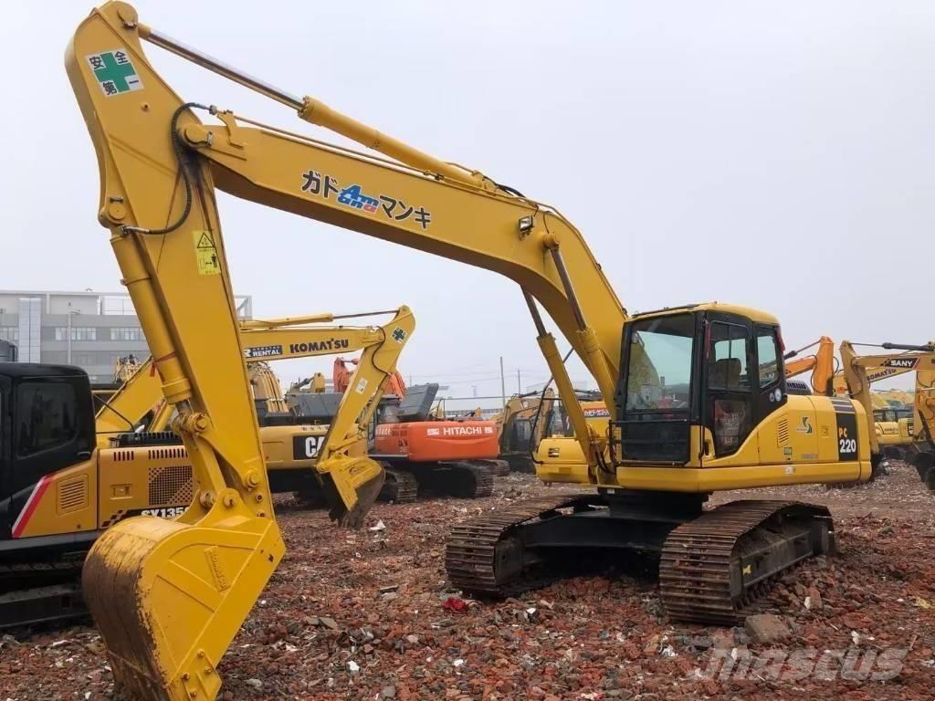 Komatsu pc220-7 大型油圧ショベル12t以上（パワーショベル・ユンボ）