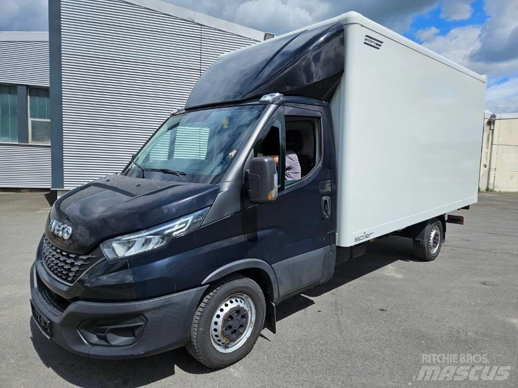 Iveco 35 S 18 ボックストラック