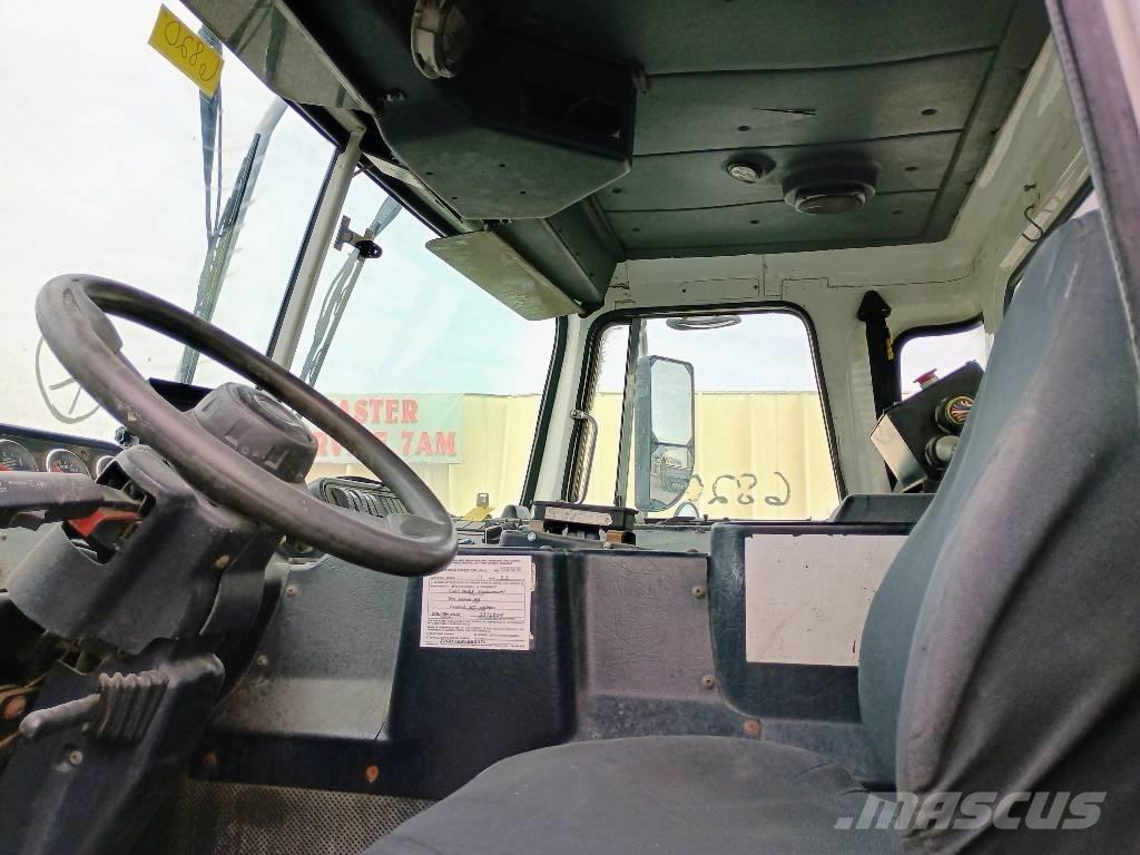 Autocar XPEDITOR 塵芥車、パッカー車