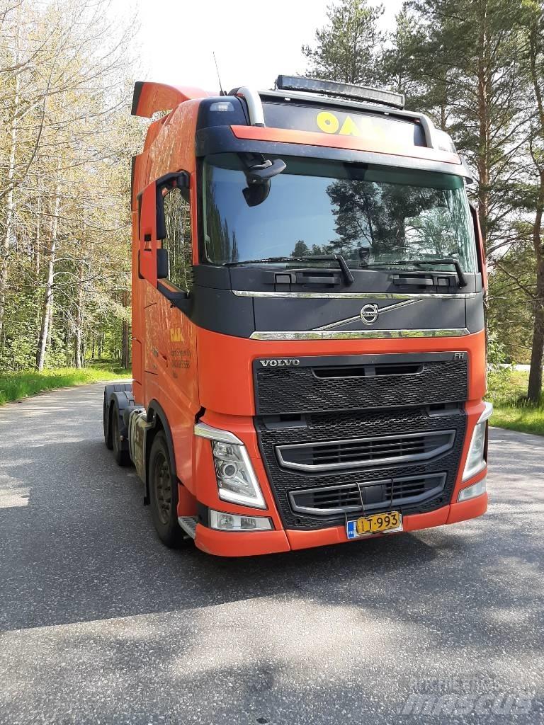 Volvo FH 13 中古トラクターヘッド | トレーラーヘッド