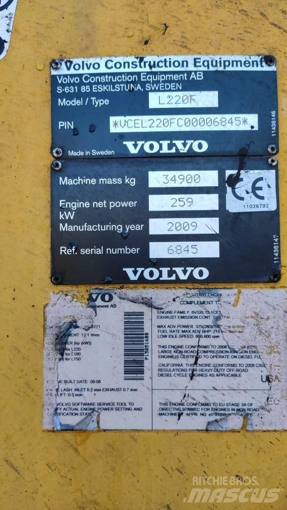 Volvo L 220 F ホイールローダー・タイヤショベル