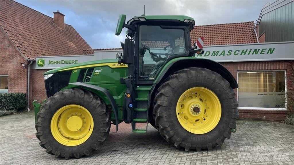 John Deere 7R330 トラクター