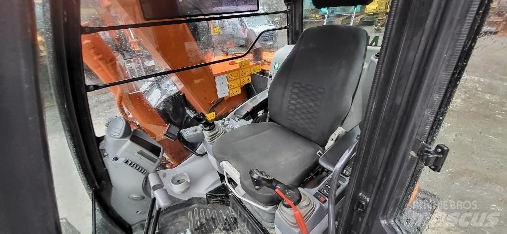 Hitachi ZX 85 US-6 中型油圧ショベル 7ｔ-12ｔ（ユンボ・パワーショベル・バックホー）