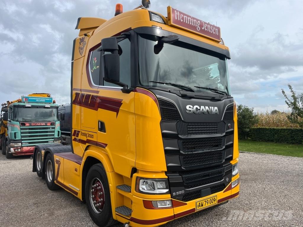 Scania S 580 V8 中古トラクターヘッド | トレーラーヘッド