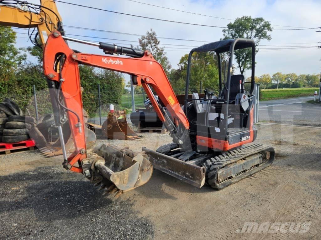 Kubota U 27-4 ミニ油圧ショベル 7t以下（ミニユンボ・ミニディガー）