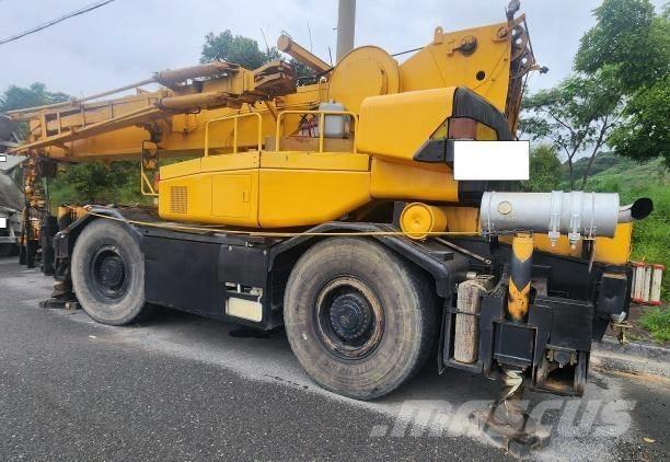Kobelco RK 250-3 ラフテレーンクレーン