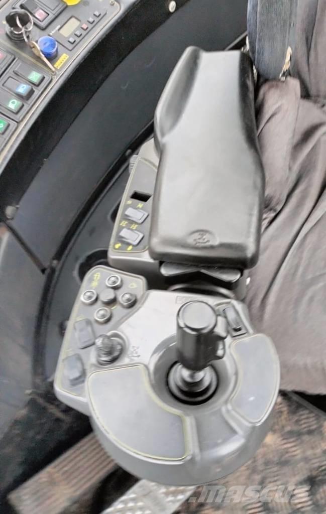 Ponsse Elk フォワーダー