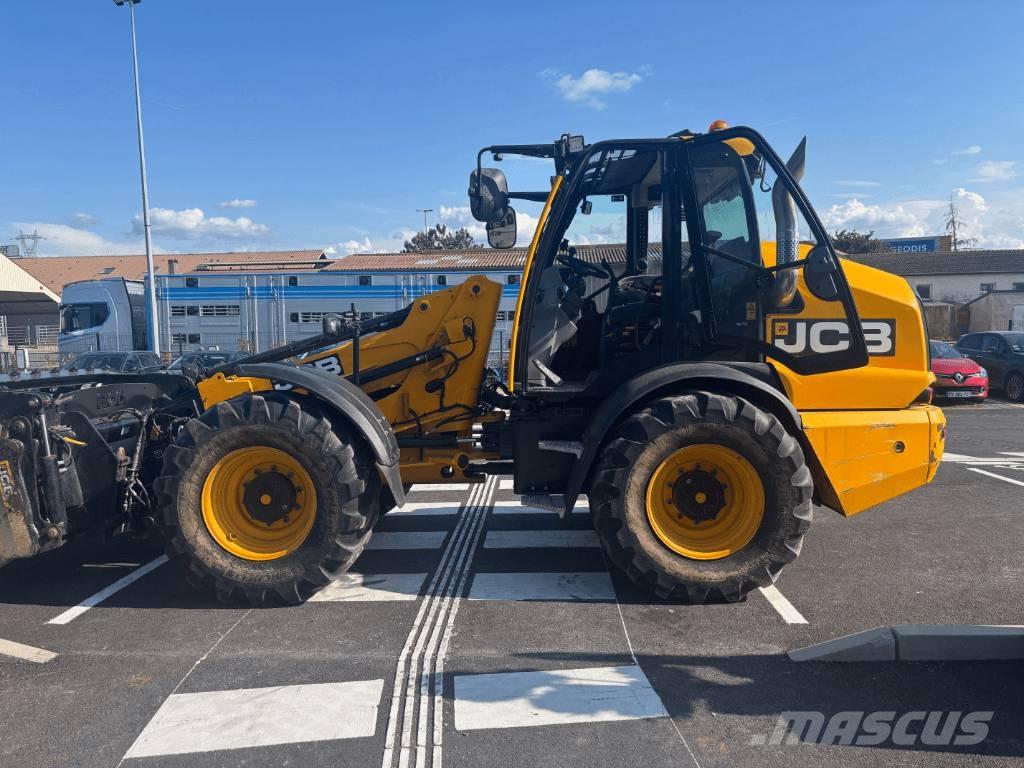 JCB TM 320 S 農業用テレハンドラー