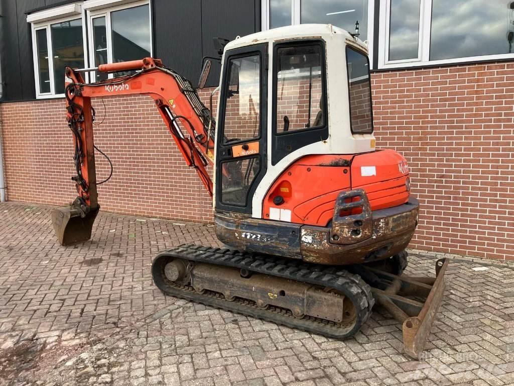 Kubota KX121-3a ミニ油圧ショベル 7t以下（ミニユンボ・ミニディガー）