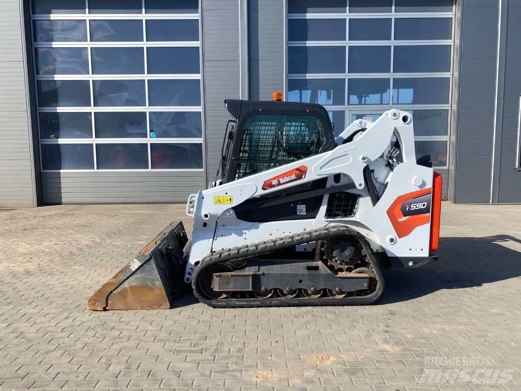 Bobcat T 590 スキッドステアローダー