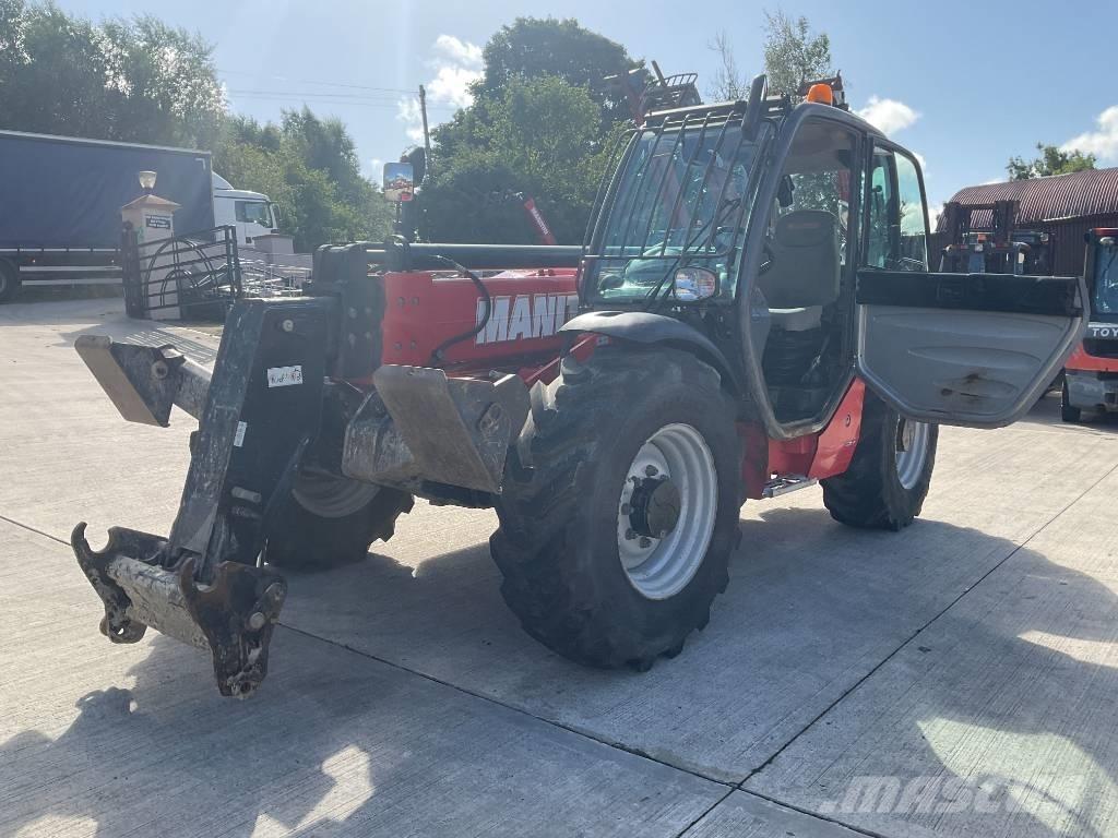 Manitou MT 1030 テレスコーピックハンドラー