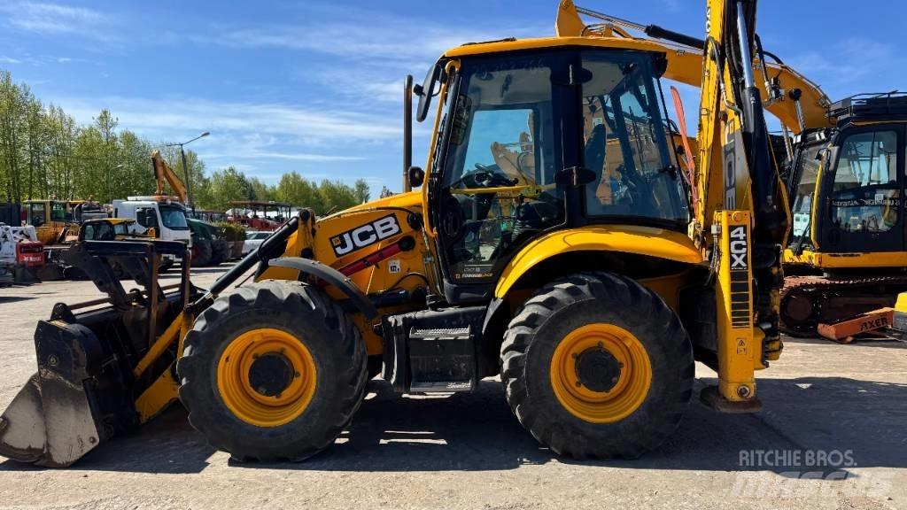 JCB 4 CX バックホーローダー