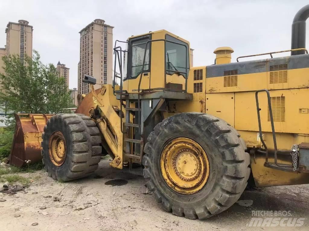 Komatsu WA 600-3 ホイールローダー・タイヤショベル