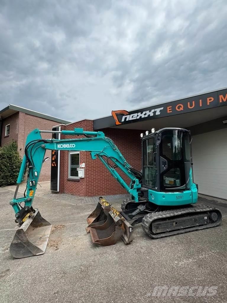 Kobelco SK35 SR-6E ミニ油圧ショベル 7t以下（ミニユンボ・ミニディガー）