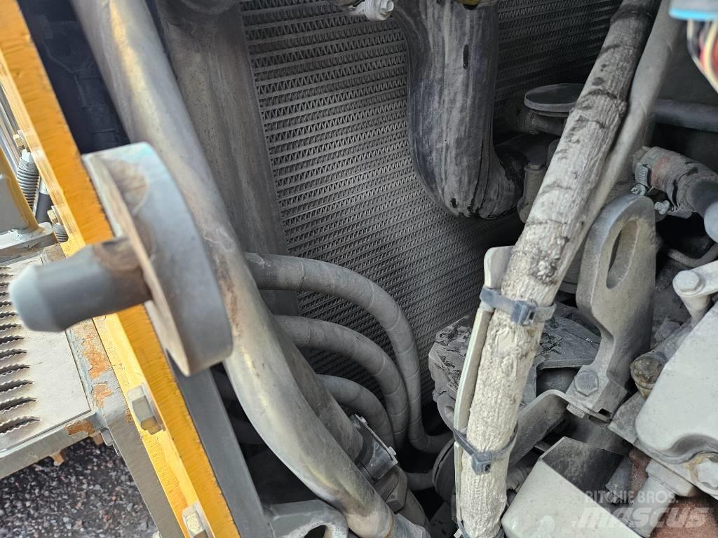Liebherr PR 776 ブルドーザー