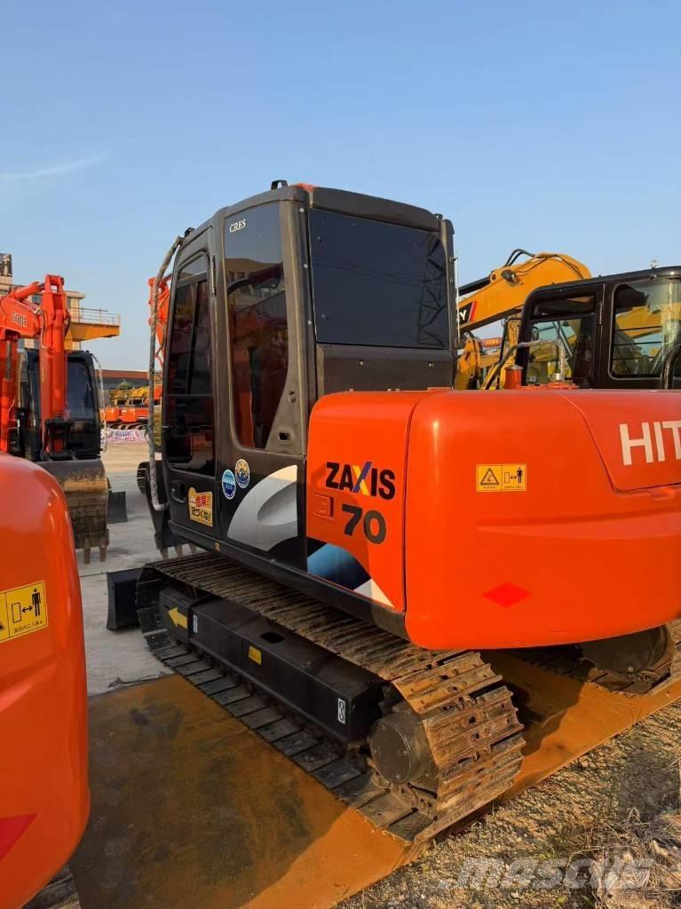 Hitachi Zaxis 70 大型油圧ショベル12t以上（パワーショベル・ユンボ）