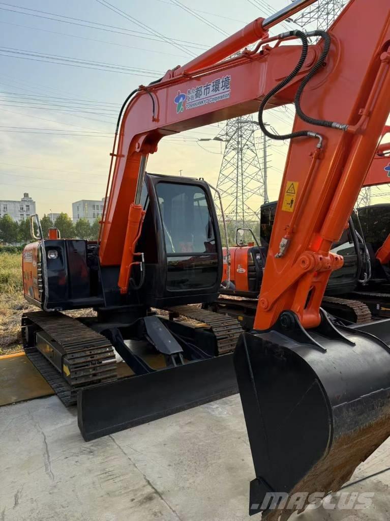 Hitachi Zaxis 70 大型油圧ショベル12t以上（パワーショベル・ユンボ）