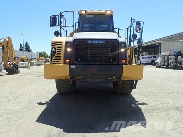 Komatsu HM 400-5 アーティキュレート式ダンプトラック