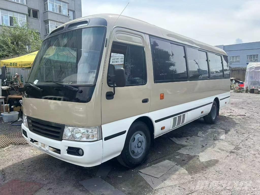 Toyota Coaster 長距離バス