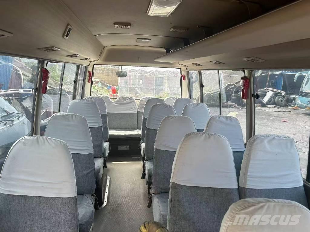 Toyota Coaster 長距離バス