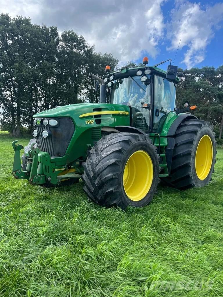 John Deere 7930 トラクター