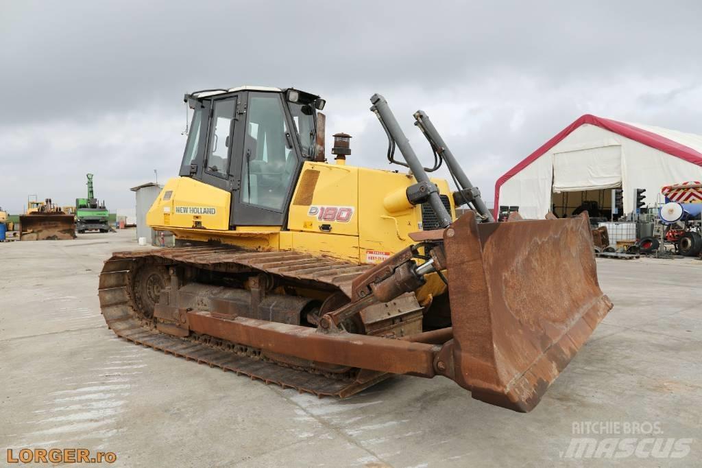 New Holland D 180 ブルドーザー