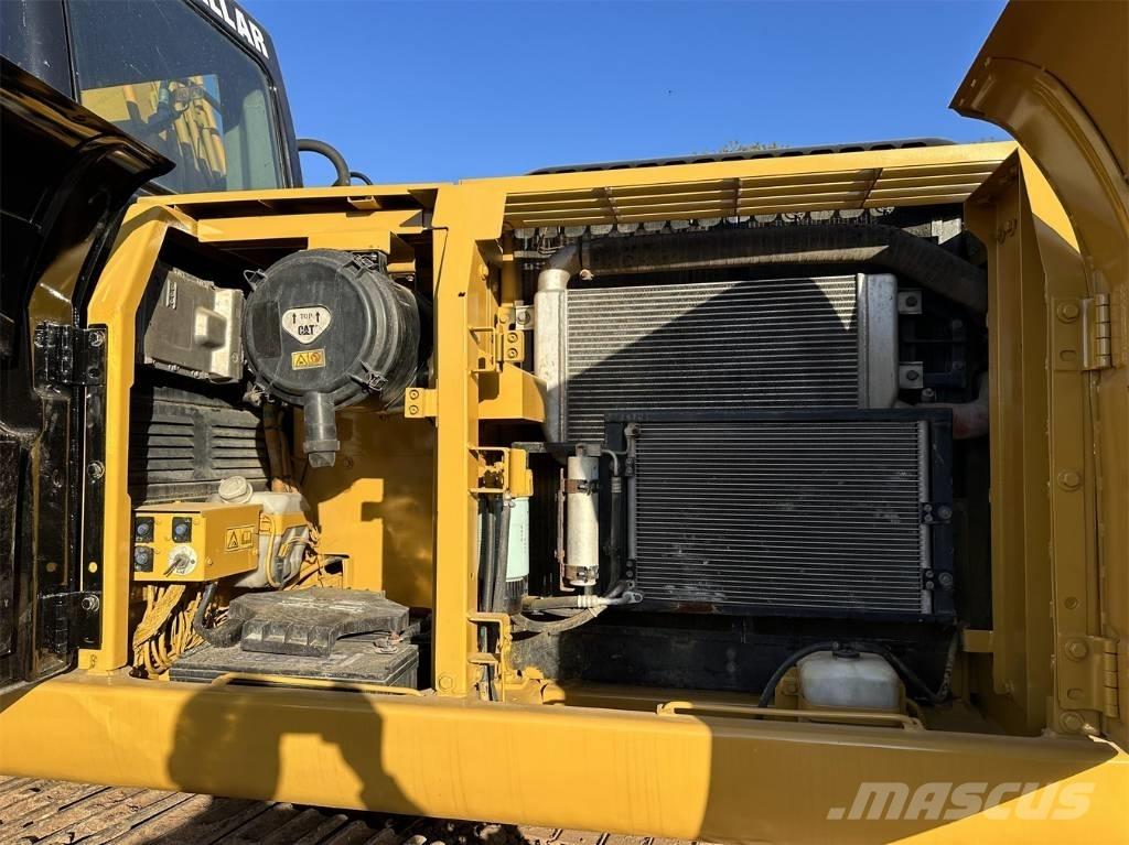 CAT 320 D L 大型油圧ショベル12t以上（パワーショベル・ユンボ）
