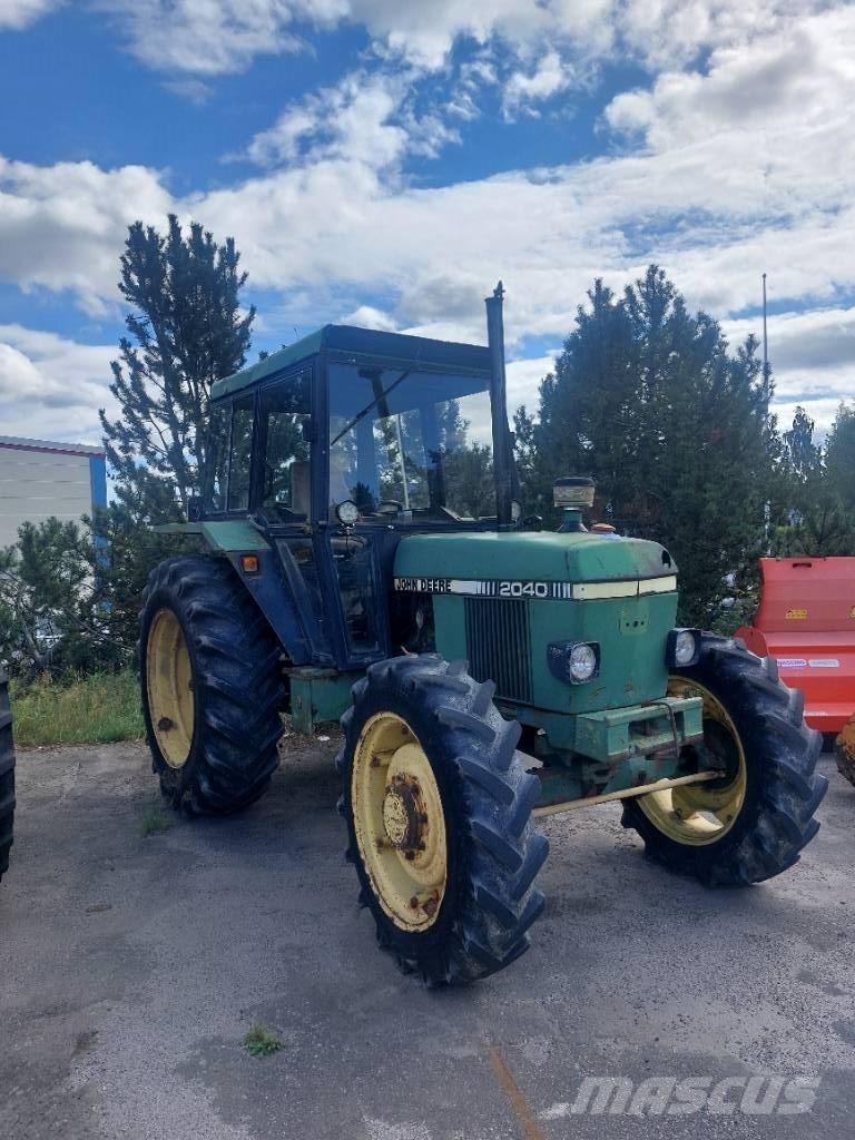 John Deere 2040 トラクター