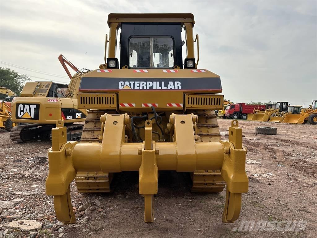 CAT D7R ブルドーザー
