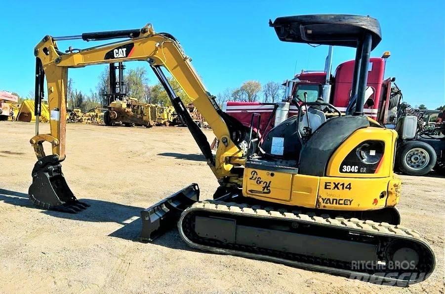 CAT 304 C CR ミニ油圧ショベル 7t以下（ミニユンボ・ミニディガー）