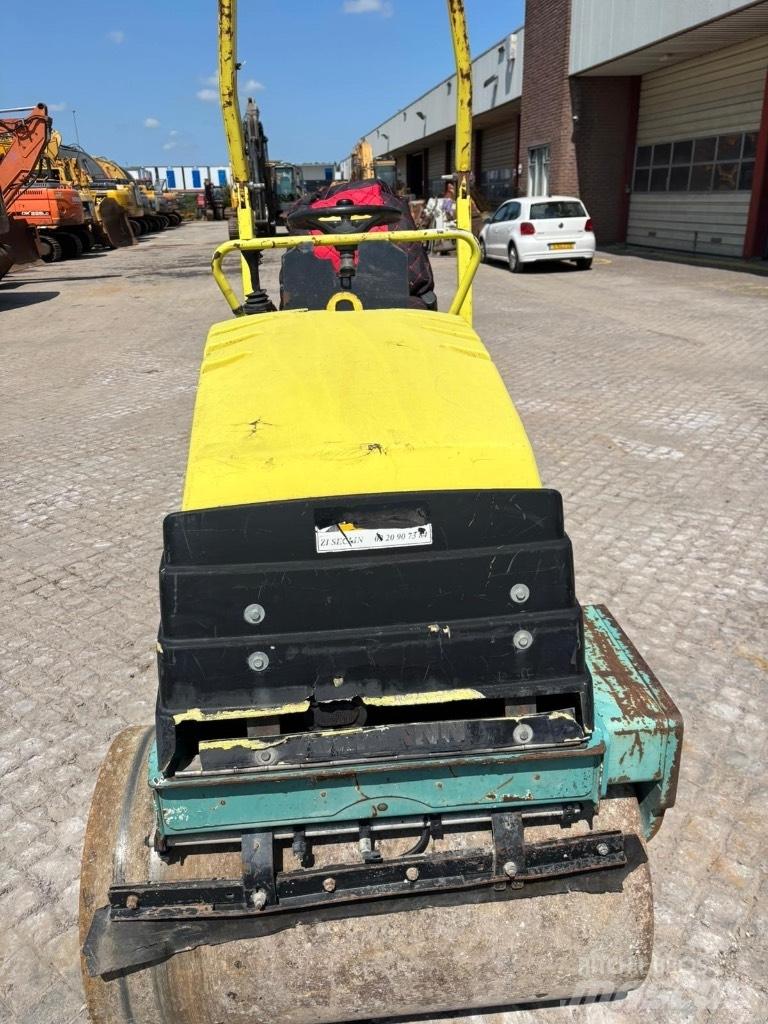 Ammann AV 20-2 タンデムローラ