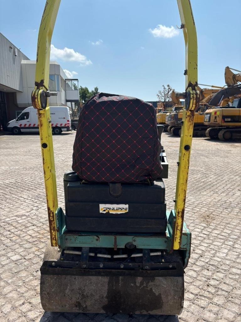 Ammann AV 20-2 タンデムローラ