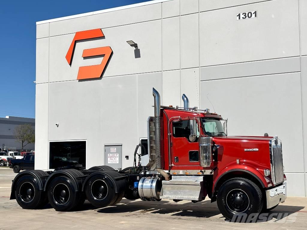 Kenworth W 900 中古トラクターヘッド | トレーラーヘッド