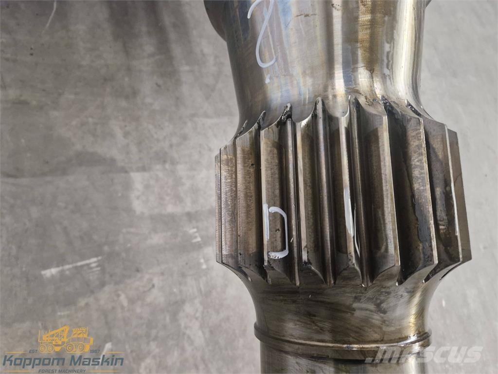 Komatsu 105F フォワーダクレーン