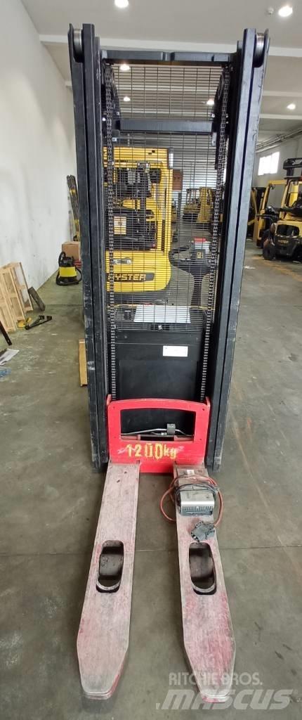 Hyster S 1.2 ハンド　パレットトラック