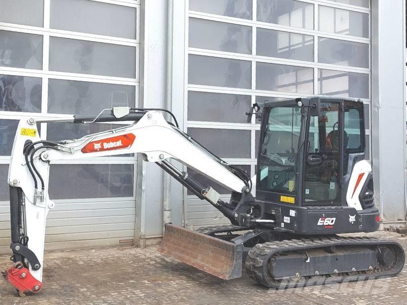 Bobcat E 60 ミニ油圧ショベル 7t以下（ミニユンボ・ミニディガー）